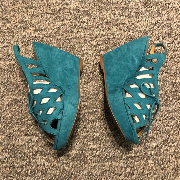 Nine West Smootheff turquoise Wedge Sandal size 9 - Picture 2 of 8